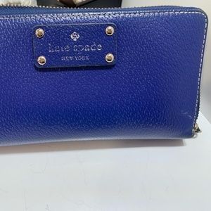Kate Spade large wallet, nice piece, Dark Blue leather, tan interior